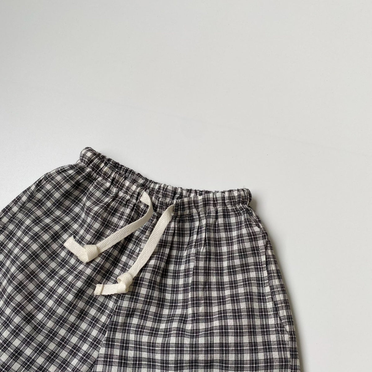 Plaid Lace-Up Drawstring Pants