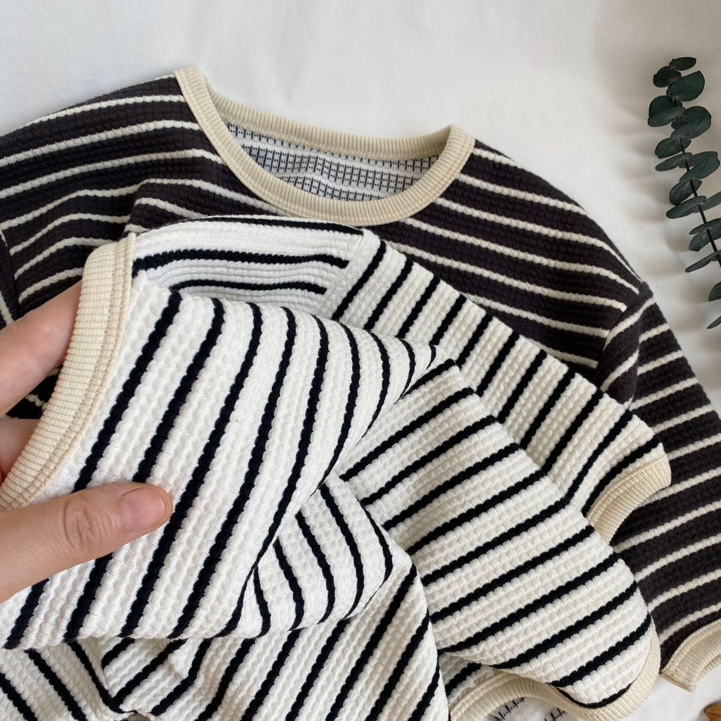 Contrast Stripe Pullover Hoodie