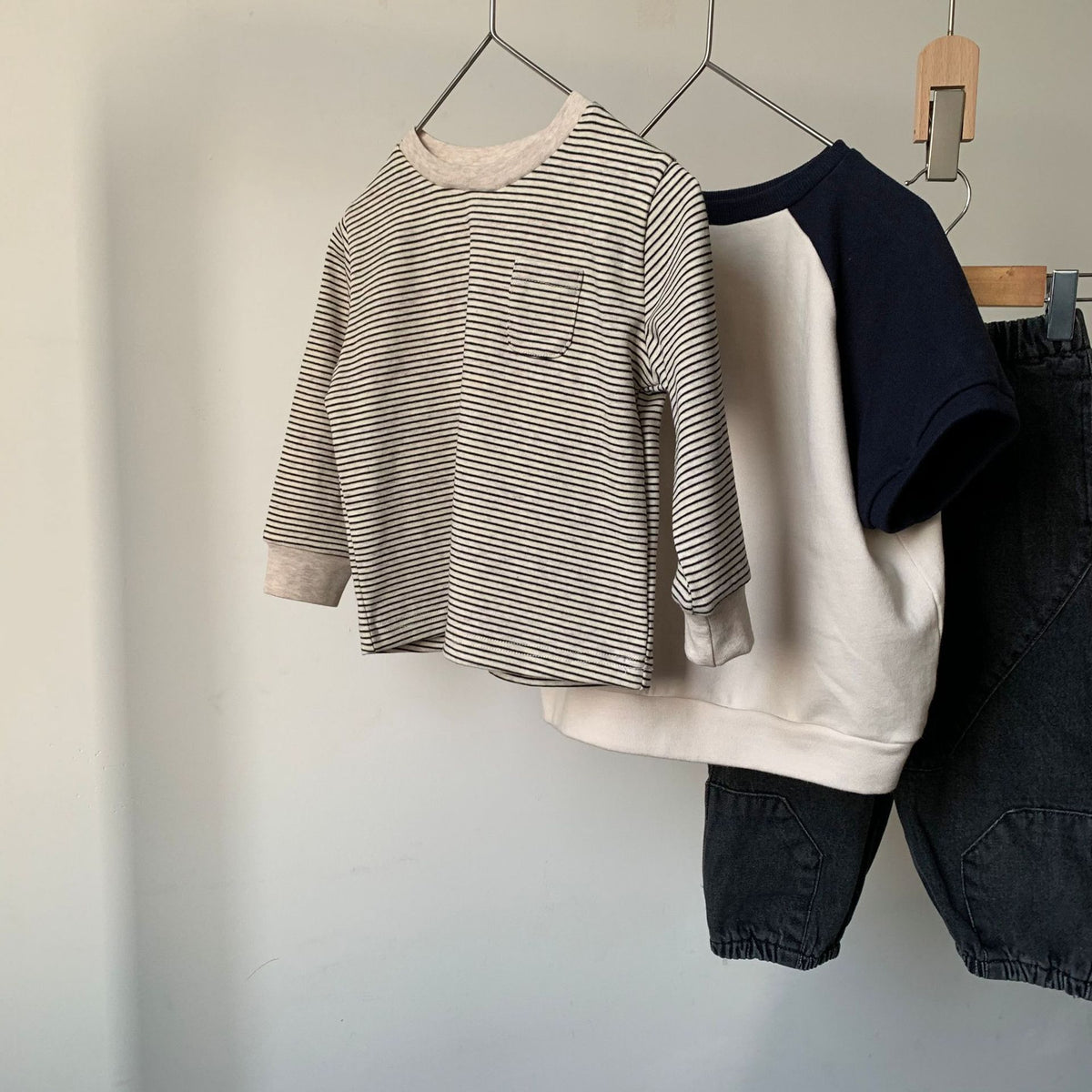 Striped Color-Block Pocket Long Sleeve Tee
